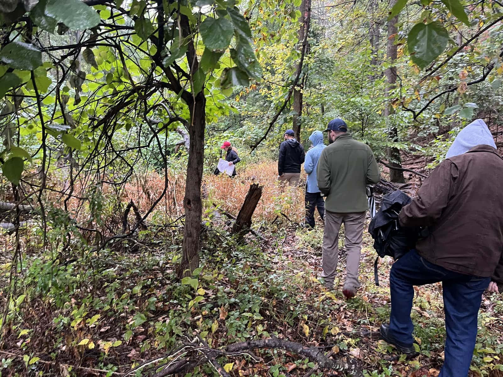DOEE and DDOT led a site visit of a potential trail realignment for the Suitland Parkway Trail.