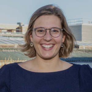 Laura Miller Brooks headshot